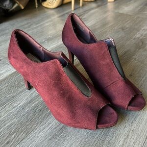 Impo Burgundy Suede 3 Inch Booties